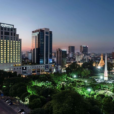 Отель Pullman Yangon Centrepoint Экстерьер фото